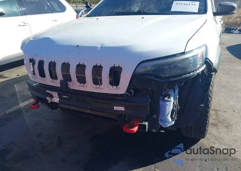 2019 Jeep Cherokee Trailhawk 4X4 из США, поврежденный, VIN 1C4PJMBN8KD376002